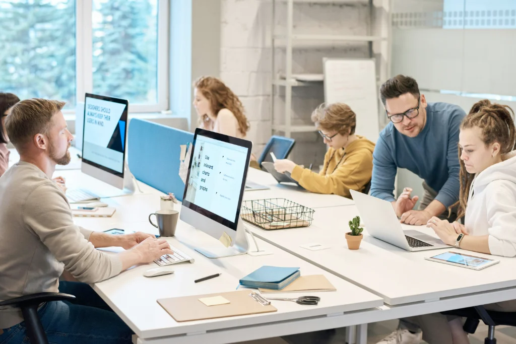 Übersicht über Datenanalyse Kursinhalte und Übungen in der Gruppe
